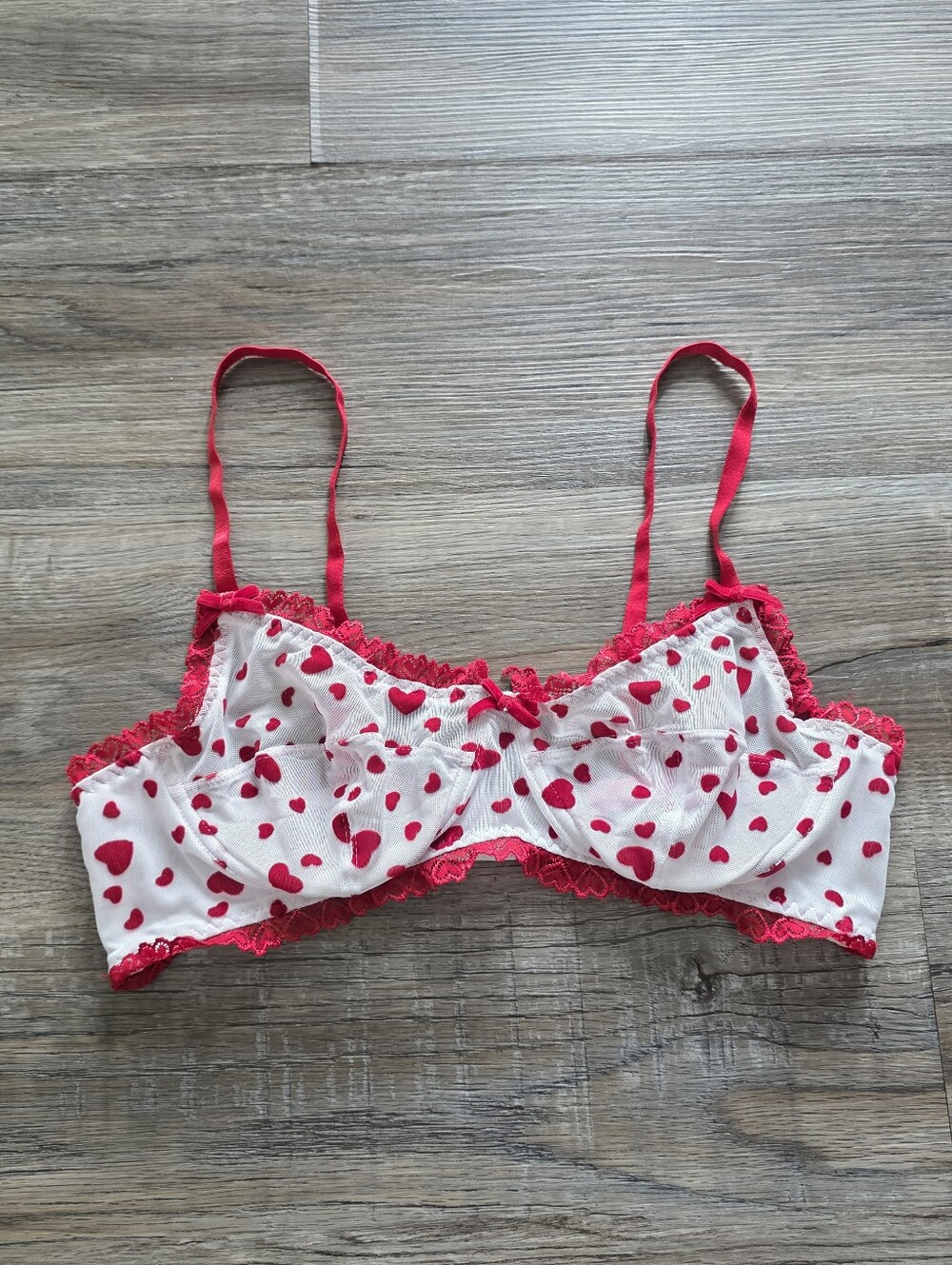 Sugar Thrillz Women's Red/ White Lace-Trim Bra Size L